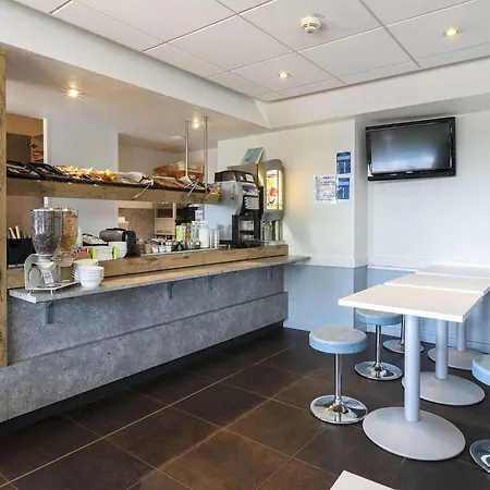 Ibis Budget Vichy Отель