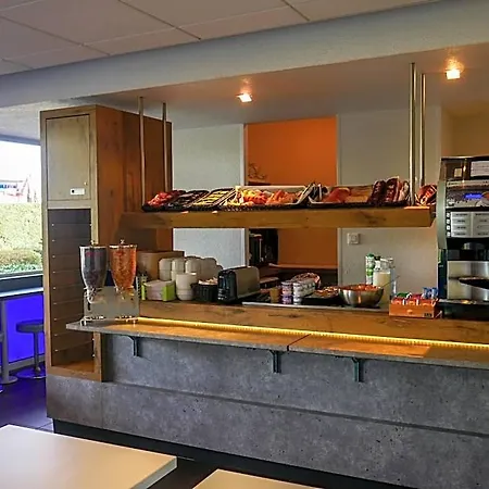 Ibis Budget Vichy 2*
