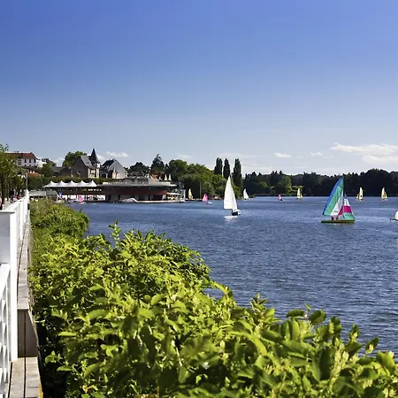 Отель Ibis Budget Vichy